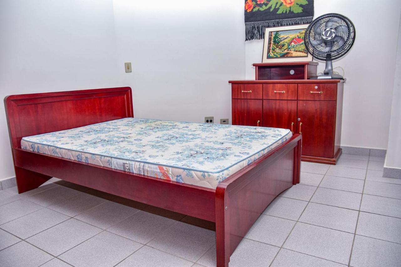 Apto C Piscina E Acesso Exclusivo A Praia, Guaruja Ngoại thất bức ảnh
